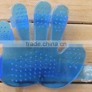 PVC Material Five Finger Soft Brush Comb for Pet Bathing thumbnail-4
