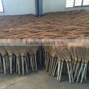 Grass Broom With Rattan Handle thumbnail-2