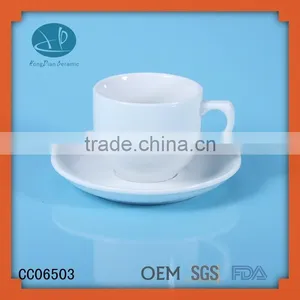 Eco-Friendly Feature and Porcelain Ceramic Type Personalized Tea Cup Saucer Set thumbnail-1