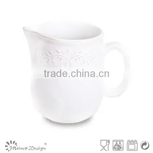 Christmas Ceramic Two-tone Sugar and Creamer Emboss Top Selling Factory thumbnail-1