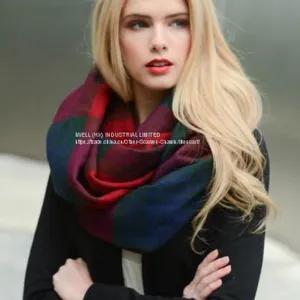 Winter Checked Acrylic Infinity Circle Loop Scarf China Supplier thumbnail-2