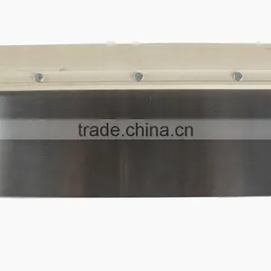 Cheapest Price Stainless Steel / Carbon Steel Scraper With Wooden Handle thumbnail-1