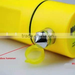 Wholesale Multifunction Emergency Safety Hammer With Flashlight & Belt Cutter thumbnail-4