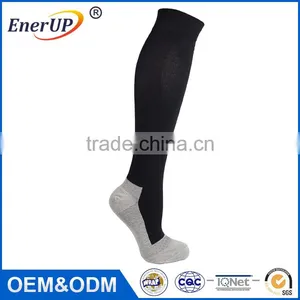 2017 Hot Selling Athletic Sports Compression Socks Custom Sport Socks Running Sock Wholesale thumbnail-2