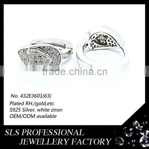 2015 Fashion American Style Heart Shape 925 Sterling Silver White Gold Plated Huggie Earrings for Women thumbnail-2