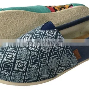 New Design Canvas Casual Shoes for Women thumbnail-2