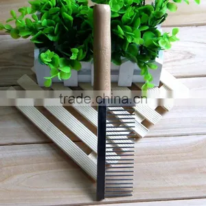 Pet Supply Coarse Teeth Dog Pet Grooming Comb thumbnail-1