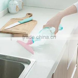 Wholesale Stock Spray Glass Cleaner Window Wiper thumbnail-4