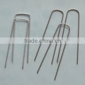 Drip Irrigation Tubing Hold Down 6" Wire Stake "Staple Style" Fits 1/8" to 3/4" Tubing - 100 Packing thumbnail-1