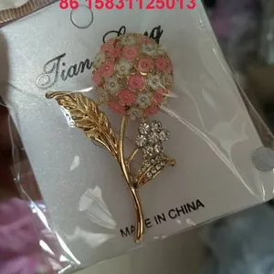 China Brooch Supplier ,brooch Buyers ,brooch Wholesalers Joyce M.G Group Company Limited thumbnail-2
