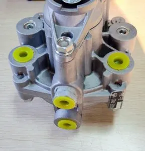170-33-00041 RELIEF VALVE ASS'Y KOMATSU Parts D150A, D155A, D155C, D355A, D355C Relief Valve Assembly thumbnail-3
