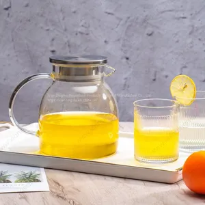 Glass Water Pitcher With Lid thumbnail-1