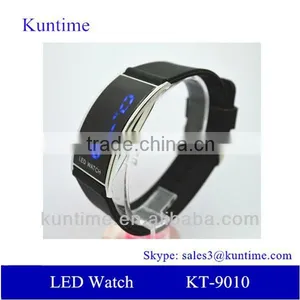 LED Silicone Watch for Man With Colorful Silicone Strap,red or Blue Led Lights thumbnail-1