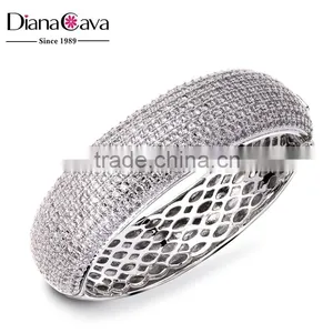 Top Seller Basic Look Micro Pave Setting Cubic Zircon Top Quality Chunky Crystal Bangle thumbnail-1