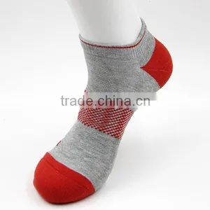 2015 Autumn New Arrival Custom Wholesale Elite Mens Cotton Socks thumbnail-3