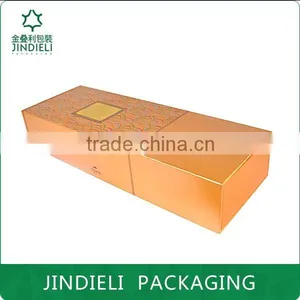 High-end Classical Cigarette Gift Box Packaging thumbnail-1
