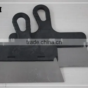 Carbon Steel Scraper With PC Handle thumbnail-1