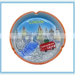 London Ceramic Souvenir Handpaint Ashtray thumbnail-1