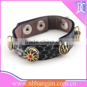 2013 New Products,PU Button Bracelet,Bracelet Vners, China thumbnail-1