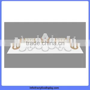 New Crazy Selling Acrylic Fashion Jewelry Display thumbnail-3