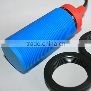 FKC3020 Series M30 Capacitive Proximity Sensor, With Red Tube Protected From Damage, 3-wire, NPN/PNP, Max 20mm Sensing Range. thumbnail-4