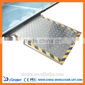 350KG Loading Electric Wheelchair Ramp for City Bus thumbnail-1