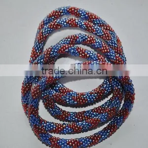 Rollover Glass Bead Bracelets thumbnail-2