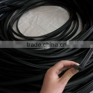 Competitive Price Rubber Material Extrusion Weather Strip thumbnail-1