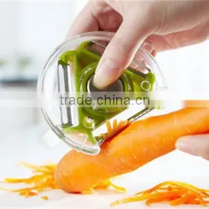 3 in 1 Peeler / Fruit and Vegetable Peelers/cutter thumbnail-1