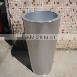 Modern Garden Vases thumbnail-2