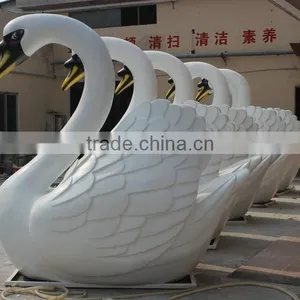 FRP Goose Statue thumbnail-1