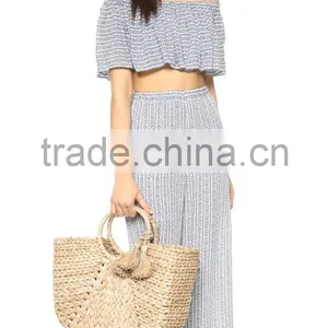 Straw Pompom Water Hyacinth Bag thumbnail-1