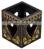 WOODEN PAINTED HEART CUT PEN STAND thumbnail-1