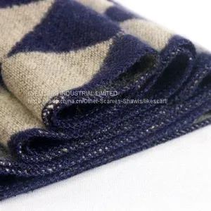 Super Soft Winter Striped Plaid Men Scarf Wrap Wholesale thumbnail-4