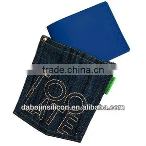 2013 Most Popular Silicone Wallet thumbnail-1