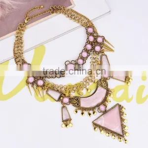 Fashion Women Pink Arcylic Gems Gold Plated Alloy Necklace Jewelry thumbnail-4