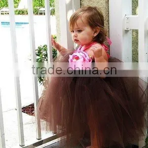 Brown Saree Sex Girls in Petticoats thumbnail-1