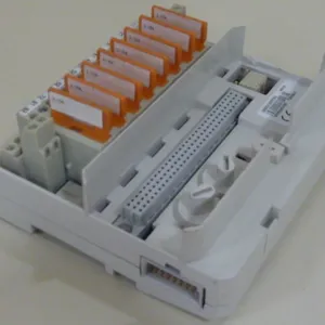 ABB TU836V1 3BSE013237R1 Extended Module Termination thumbnail-1