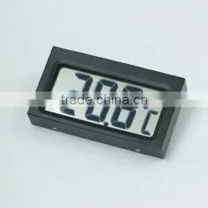 Digital Thermometer thumbnail-1