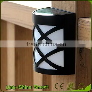 Beautiful Design Waterproof Glass Shape Led Integrated Solar Led Street Light thumbnail-1