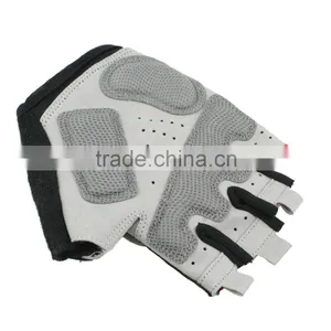 2016 Manufacturer Hot Popular Half Finger Unisex Outdoor Sports Gloves Smart Led Turn Signal Gloves Cycling Half Finger Gloves thumbnail-6