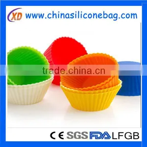 Silicone Cake Pan thumbnail-5