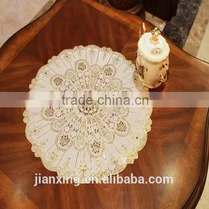 Hot Product - Lace Table Cloth and Runner thumbnail-4
