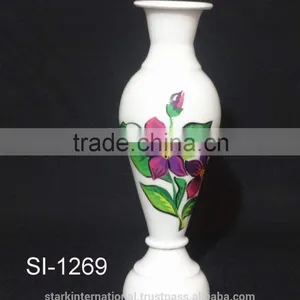 UNBELIEVABLE QUALITY OF VASES WITH LATEST DESIGN ON IT thumbnail-2