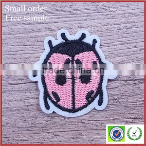 Delicate Women Embroidered Animal Chapter thumbnail-1