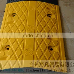 500*350*40mm Traffic Road Rubber Speed Hump for Crossroads/heavy Strength Rubber Speed Hump Used in Intersection thumbnail-3