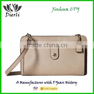 Magazine Purse thumbnail-3