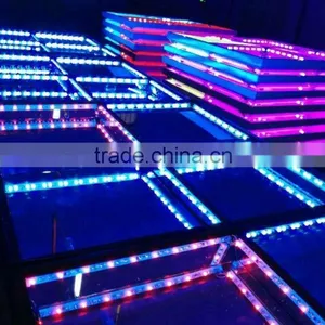 Newest Popular LED Rechangeable Glass Dance Floor Tile thumbnail-4