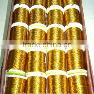 Fluebinding Materials Tackle Bright Round Tinsel i Boks thumbnail-1