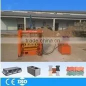 Concrete Bricks QT4-40 Semi Automatic Diesel Engine Hollow and Paver Block Making Machine thumbnail-6